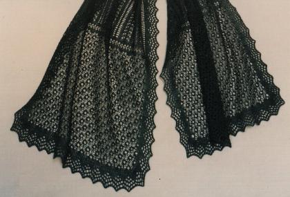 green lace scarf